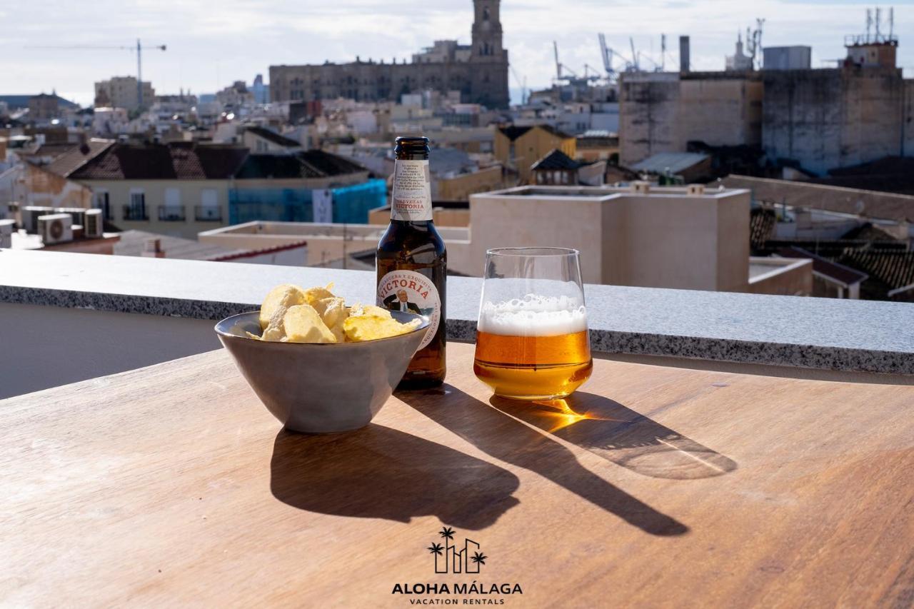 Luxury Duplex With Pool And Padel Court In Town Apartamento Málaga Exterior foto