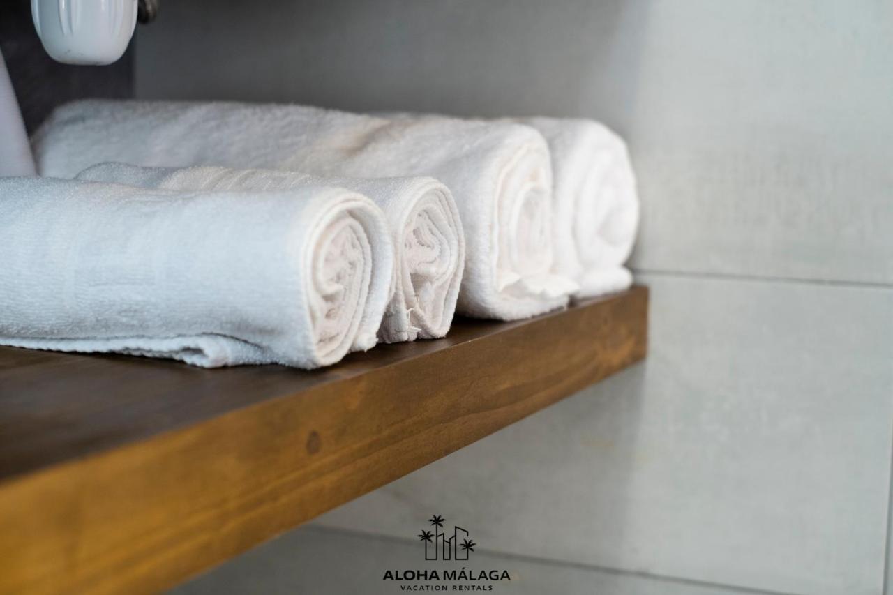Luxury Duplex With Pool And Padel Court In Town Apartamento Málaga Exterior foto