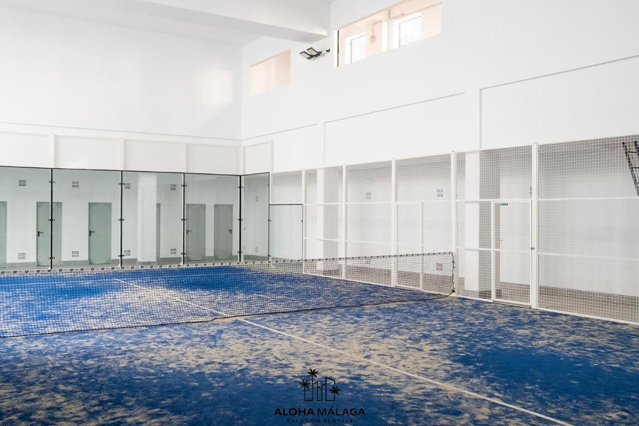 Luxury Duplex With Pool And Padel Court In Town Apartamento Málaga Exterior foto