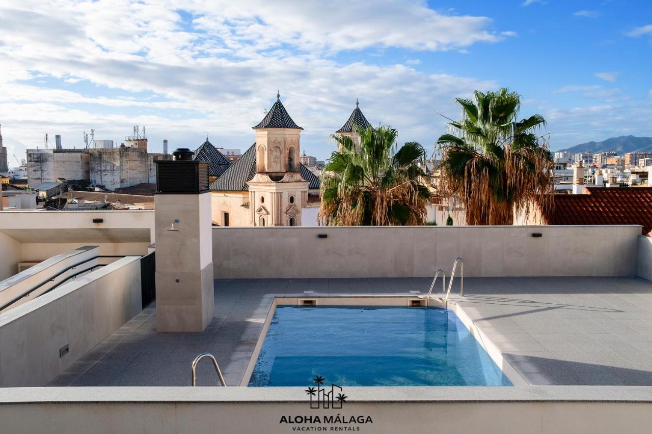 Luxury Duplex With Pool And Padel Court In Town Apartamento Málaga Exterior foto