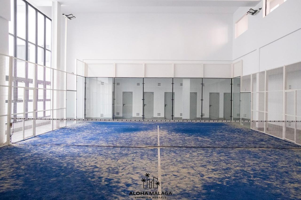 Luxury Duplex With Pool And Padel Court In Town Apartamento Málaga Exterior foto