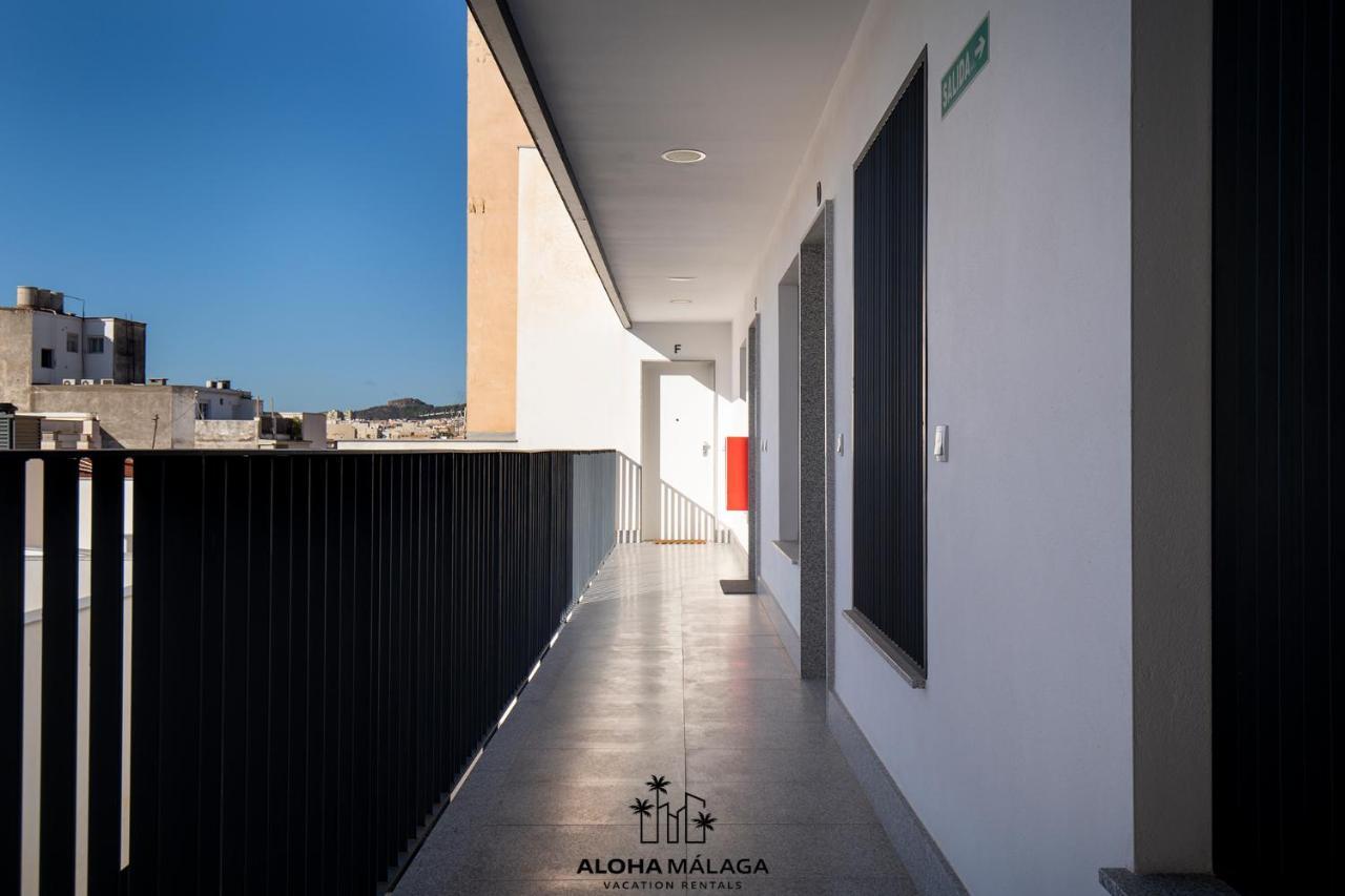 Luxury Duplex With Pool And Padel Court In Town Apartamento Málaga Exterior foto