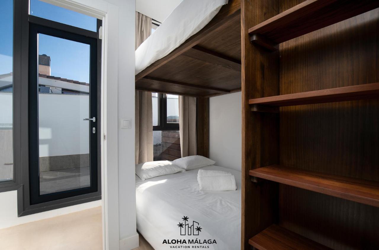 Luxury Duplex With Pool And Padel Court In Town Apartamento Málaga Exterior foto