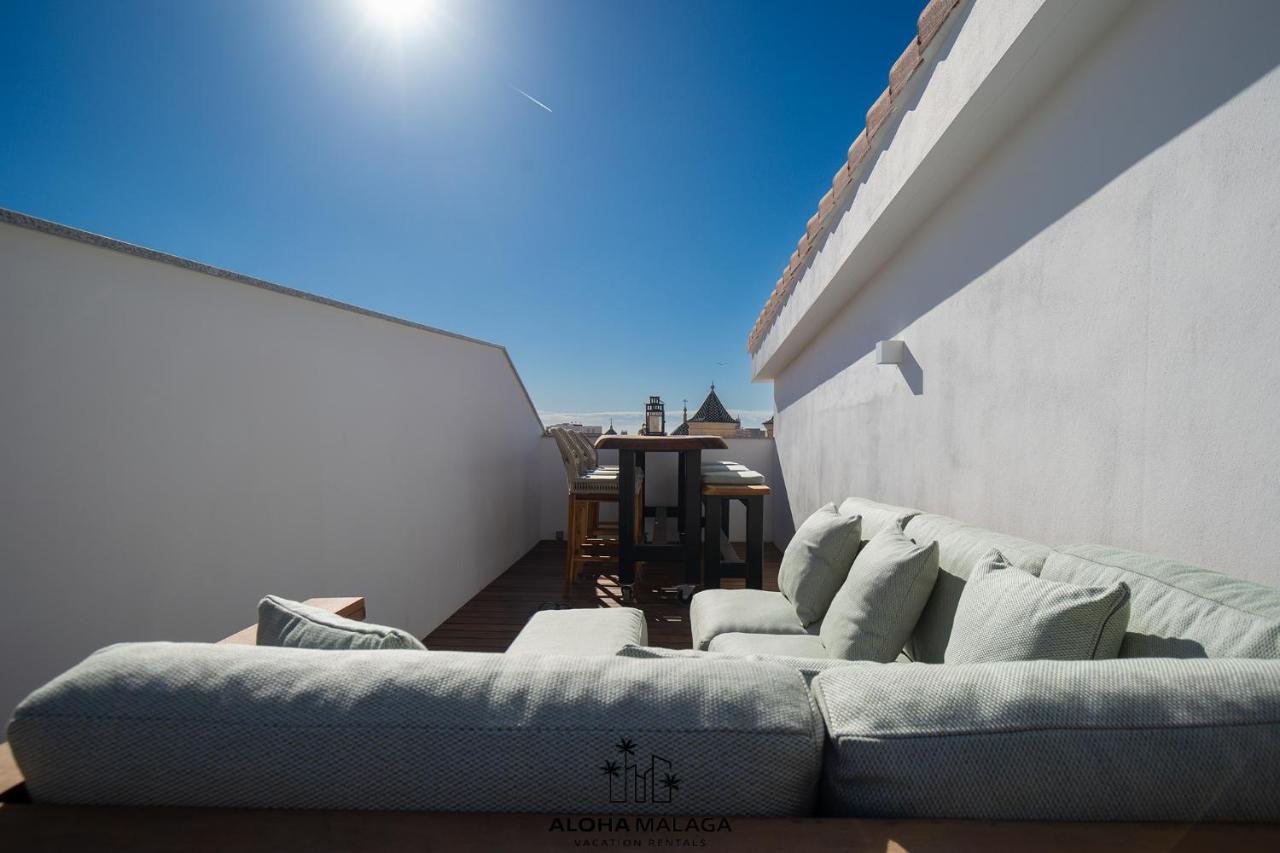 Luxury Duplex With Pool And Padel Court In Town Apartamento Málaga Exterior foto